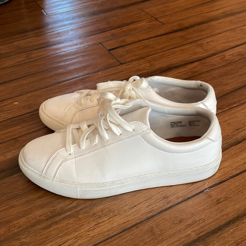 Mens shoes